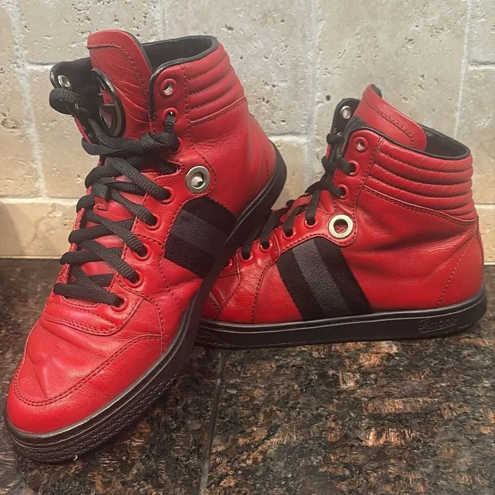 Gucci Silverstone NS Nylon High 'Red' Viaggio Leather Stripe Collection $890
